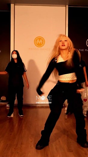 [송파댄스학원] IVE 아이브 'BLACKHOLE' #IVE #아이브 #송파댄스학원 #송파오디션학원 #송파케이팝댄스학원 #케이팝댄스학원 #shorts #reels #tiktok