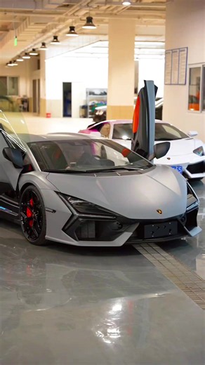 Lamborghini Revuelto: Supercar Review and Key Features