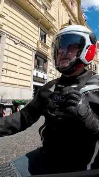 YAMAHA NMAX 155 riding around Naples