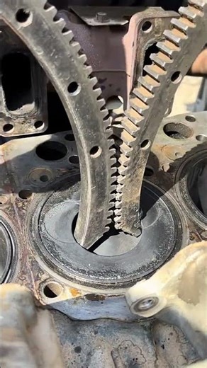 Engine Rebuild: Cylinder Removal with Tools & Technique