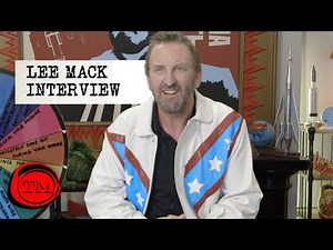 Lee Mack: "Taskmaster Is The Greatest Show On TV...I Didn't Mean That" | Taskmaster | Series 11