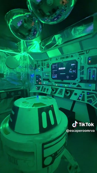 Come see us soon😉 Online booking is open now!!🦑⚔️🚀🧙‍♂️ #escaperoom #escaperoomrva #gamemaster #escaperooms