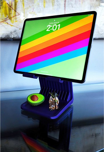 Custom 3D Printed iPad Stand for Optimal Viewing