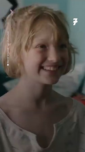 A l'occasion d'une soirée spéciale contre les violences sexuelles faîtes aux enfants, France 2 diffusera ce soir à 21h10 le film « Les Chatouilles » d'Andréa Bescond et Eric Metayer. La réalisatrice y tient le rôle principal, accompagnée de Karine Viard ou encore Clovis Cornillac. | Télé 7 Jours