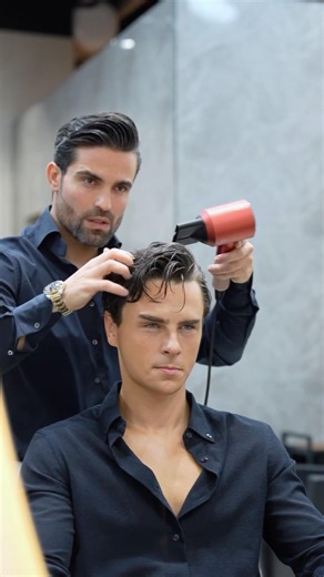 Flow less and layers haircut 💇🏻‍♂️✨