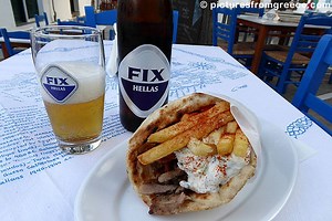 1.7M views · 11K reactions | This is Greek GYROS <3 real love <3 bit.ly/GYROS-SOUVLAKI | Magical Greece | Facebook