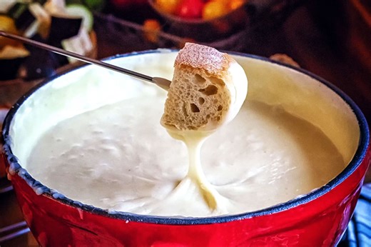 We Asked 5 Experts the Best Cheese for Fondue — They All Gave the Same Answer