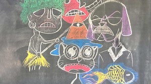 How to paint furniture with chalk paint