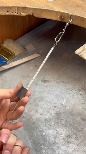 Hand polishing a solid silver Viking bracelet ⚒️ #krystaljewellery #jewellery #handmadejewellery