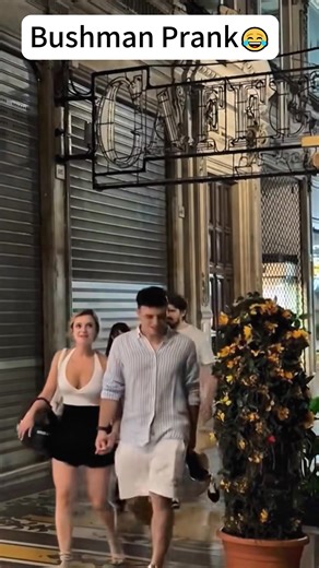 The coin fell off.🤣🤣🤣🤣#bushman #prank #funny #usa #fyp