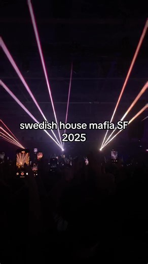 Experiencing My First Warehouse Rave in the Bay Area