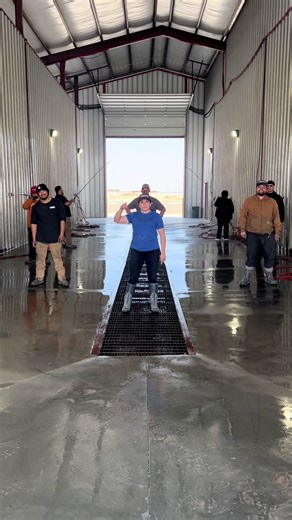 Advanced Truck Wash crew trying out some TikTok dances today! 💃🕺 We might not be dancers… but we’re definitely the BEST at washing trucks in West Texas! Come see the difference for yourself. 📍 1650 W Rev St, Odessa, TX 79766 🕕 Monday–Sunday: 6AM–12AM 📞 432-212-9370 #fyp #Westtexas #Advancedtruckwash #Viral #Peterbilt