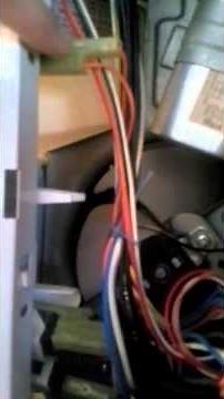 GE Microwave under cabinet runs with door open