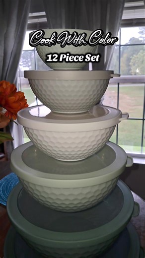 Gifts for Kitchen Organization: Cook With Color Set