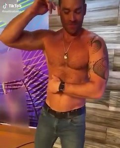 493K views · 5.3K reactions | jajaja espero que no les pase amigos, ¡cuídense! #UnPocoDeHumor | Marcos Aguilar Vega | Facebook