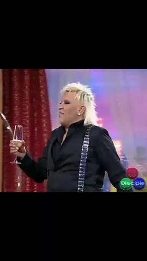 #gloria #gloriafan #bulgaria #chalga #popfolk #gloriabulgaria #gloriqfen #българия #🇧🇬 #даньовамама #азис #несмебезгрешниносмеистински #azis @Gloria_Bulgaria @Azis