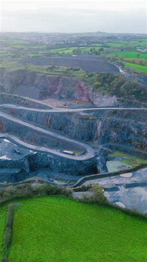 Gold diggers! #mining #minecraft #quarry #dji #banbridge #quarryasmr #heavyplant #quarrying #rubble