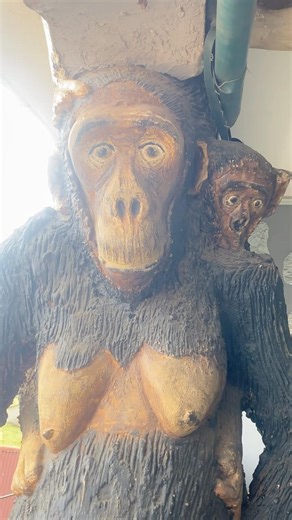 Chimpanzee - African art craft