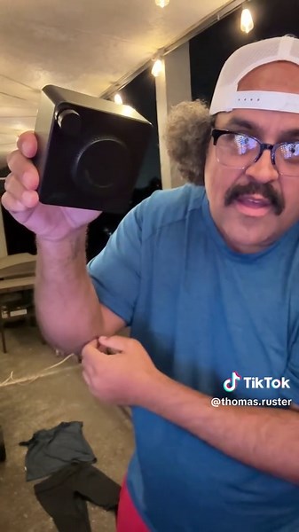 Retractable Clothes Line for Easy Drying at Home