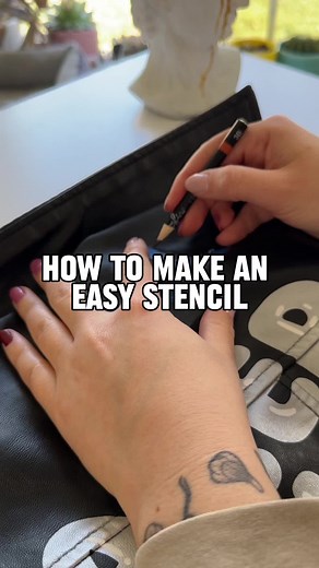 Easy peasy art trick! #diycrafts #diyart #art #stencil #howtodraw #arttutorial