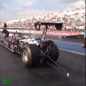 Mattie Graves drives her Twin Turbo Duramax Hollyrock Customs diesel dragster to a new ODSS record 4.00 at Ultimate Callout Challenge 2023 #duramax #dragster Outlaw Diesel Super Series #dragracing #worldsfastestdiesel #duramax #dirtymax | BUILT Diesel MAFIA