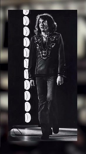 Neil Diamond's New York: Winter Garden Theatre | THE NEIL DIAMOND MUSICAL: A BEAUTIFUL NOISE