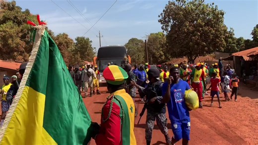 Vidéos de Ndiaye No Problème Bou sadio m (@ndiaye.no.problme) avec son original - Ndiaye No Problème Bou sadio m