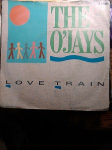 The O'Jays - Love Train