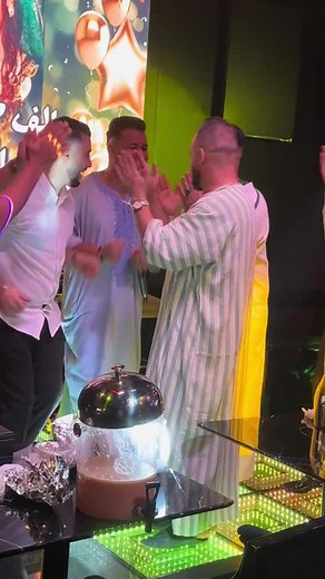 Vidéos de cheb Handi (@cheb.handi.official) avec son original - cheb Handi