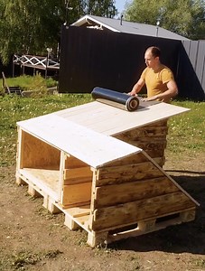 18K views · 28 reactions | Logs pallets and grass transformed into a peaceful eco home | 5-Minute Recycle | Facebook