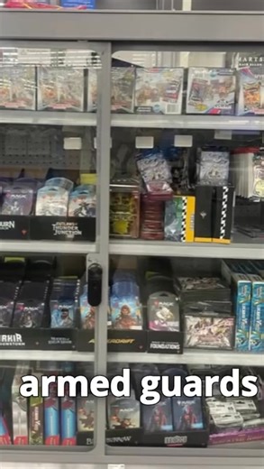 Walmart now puts pokemon cards behind a security glass display Walmart Puts Pokémon Cards Behind Glass 🔒🃏 — The Era of Trust Is Over It happened quietly. No announcement. No sign. Just a familiar aisle that suddenly felt… different 😐. Where open shelves once stood, there was now a tall security glass display, locked tight, reflecting fluorescent lights and confused faces 🔒✨. Pokémon cards—behind glass. A collector stopped mid-step. A parent blinked twice. A kid pressed their face close to th