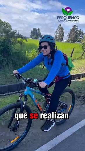 🚲 El programa Vida Sana realizó hoy su tercera cicletada denominada “Rutas Verdes”, actividad que partió desde el gimnasio municipal de Perquenco con destino a la comunidad de Llancamil. La jornada reunió a vecinas y vecinos en torno al deporte y la vida saludable. La próxima salida se realizará el 22 de noviembre, ocasión en la que se sortearán interesantes premios entre los asistentes. #perquencojuntosavanzamos 💜💚 | Municipalidad de Perquenco