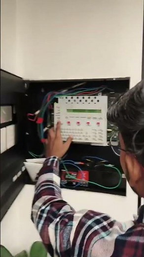 Notifier NFS 320 Fire alarm system testing with MCP. #fireworks #firealarmsystems #firealarmpanel