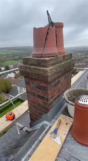 How I Replaced a Broken Chimney Pot and Ventilation Flue #building #brickwork #art #Construction #bricklayers