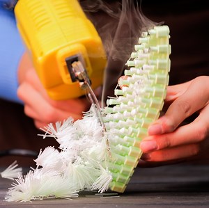 10M views · 10K reactions | Ease up your life with super-clever life hacks & repair tips for every occasion!  | 5-Minute Crafts | Facebook