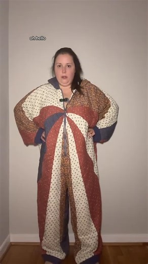 Emily Haswell on Instagram: "It was 300 dollars and it is itchy. #freepeople #deinfluencing #standupcomedy #loungewear #tryon #foryou"