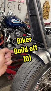 Stock sissy bar ending! 🤘🏼 #biker #motor #motorcycle #motorcyclelife #motorcyclesoftiktok #motorcycletricks #chopper #choppertime #harleydavidson #build #garage #oldschool #harley #custom | Chopper Time