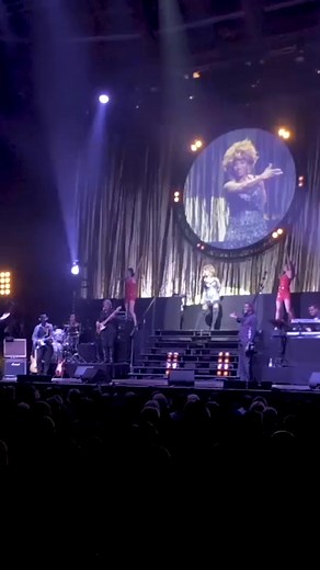 𝐒𝐈𝐌𝐏𝐋𝐘 𝐓𝐇𝐄 𝐁𝐄𝐒𝐓 – DIE TINA TURNER STORY geht 2026 auf große Tour! ✨ Anlässlich des 40-jährigen Jubiläums des Erfolgsalbums „Break Every Rule“ kehrt die gefeierte Hommage mit Hauptdarstellerin Coco Fletcher zurück auf die Bühne – kraftvoll, emotional und voller Energie. Erlebt die größten Hits und die bewegende Geschichte einer Künstlerin, die die Musikwelt geprägt hat wie kaum eine andere. ✨ | Simply The Best - Die Tina Turner Story