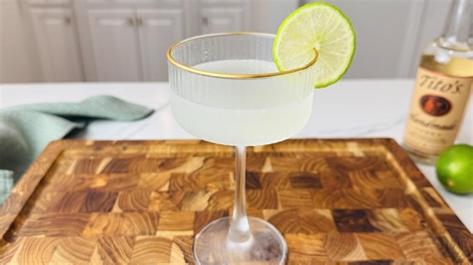 3-Ingredient Vodka Gimlet Recipe