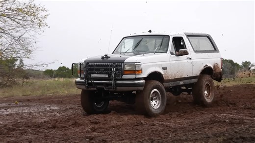 I built a $1,500 truck to hunt Bigfoot - and almost broke it