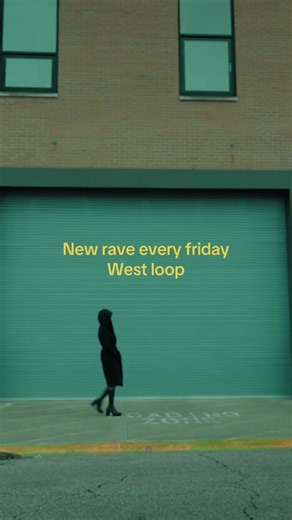 People actually dance here | Rave