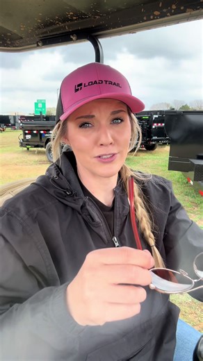 2026 Load Trail 16’ Telescopic Gooseneck Dump Trailer