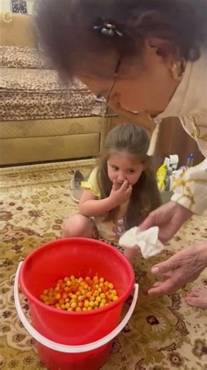 IRINA LOGHIN AND HER GRANDDAUGHTER - Picking cherries!🍒♥️ #granddaughter