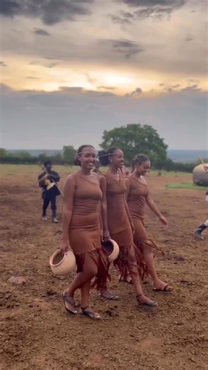 Village life in RWANDA 😳🔥🇷🇼🇷🇼 | We Post Rwandan Girls Only.