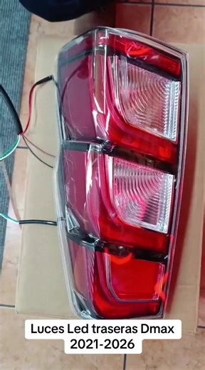 Luces traseras Led Isuzu Dmax color rojo 2021-2026