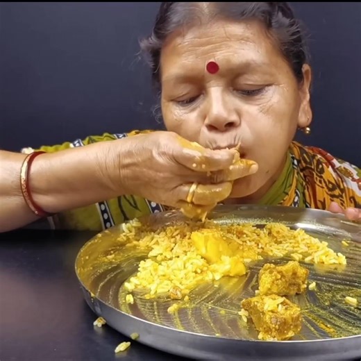 SPICY MUTTON CURRY🔥 BASMATI RICE || #shorts #mukbangn #asmreating #mukbangasmr #asmr