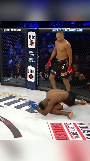 This RARE KO was just INSANE... #mma #mixedmartialarts #knockout | All Things MMA