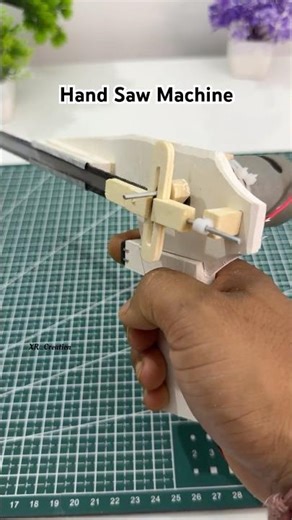Hand Saw Machine with Dcmotor #schoolproject #dcmotor #sciencemodel #tech #motor #experimnent #short