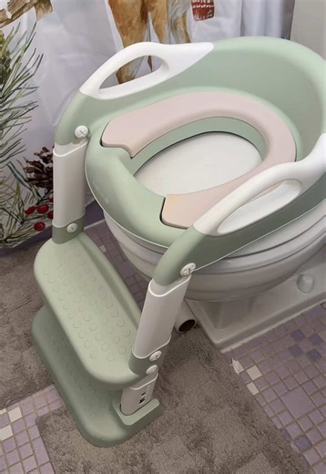 When you have a limited space in your bathroom, but need a smaller toilet for potty training this folds up and is more compact than getting a mini toilet. #PottyTraining #pottytraininingmama