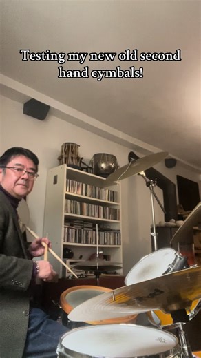Bought a 19” crash-ride and a 22” ride, vintage Stambul cymbals by Paiste from the 60’s. Very excited to test them! #paistecymbals #vintage #cymbals #jazzdrums